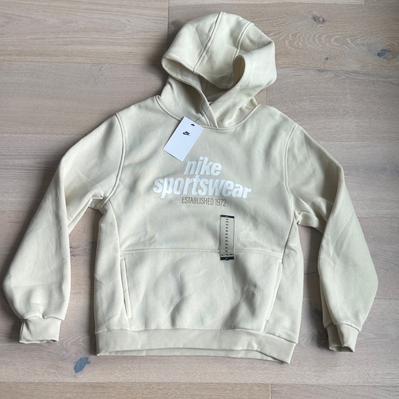 Nike Other - New Nike Cream Hoodie for boys size xl